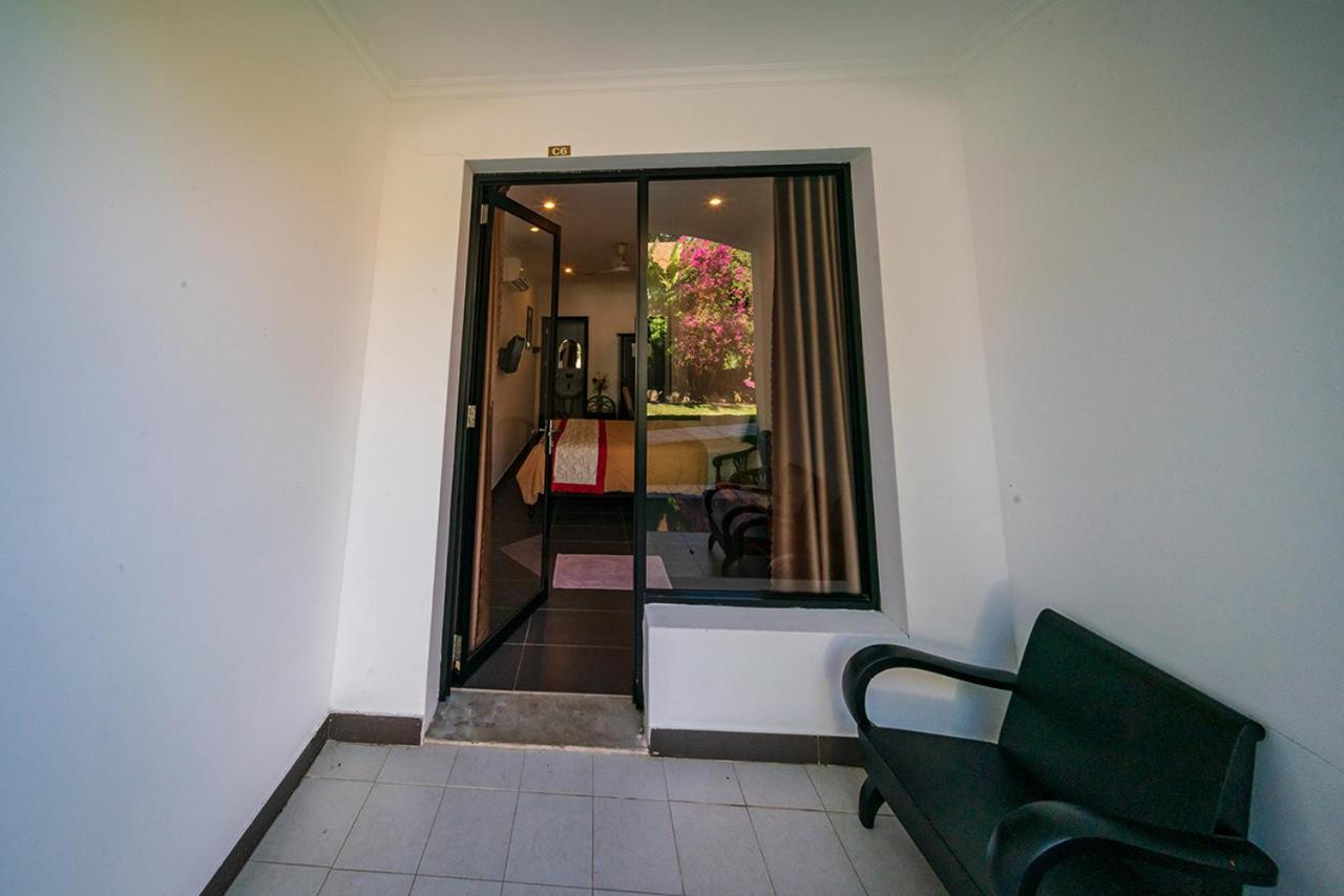 Ven Ven Hotel Ho Coc Exterior photo