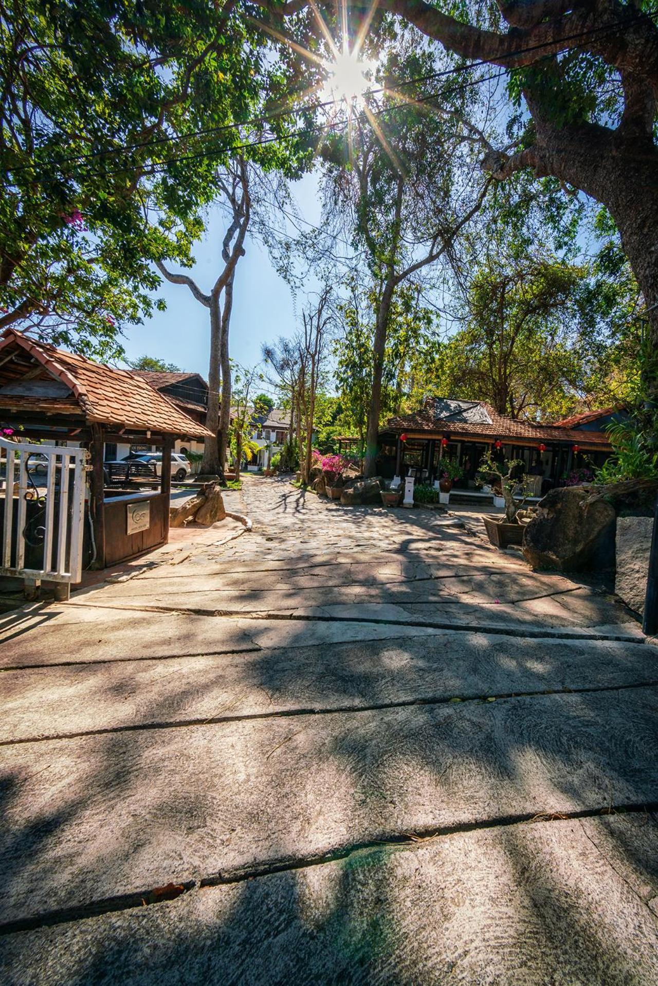 Ven Ven Hotel Ho Coc Exterior photo